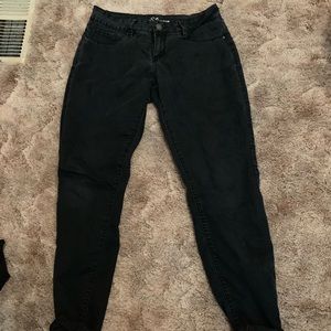Black skinny jeans